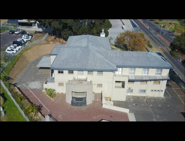 1,876M² OFFICE TO LET IN TYGER VALLEY